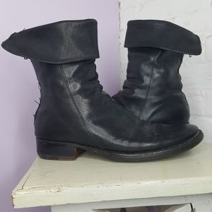 Fiorintini and Baker lowrise boot.